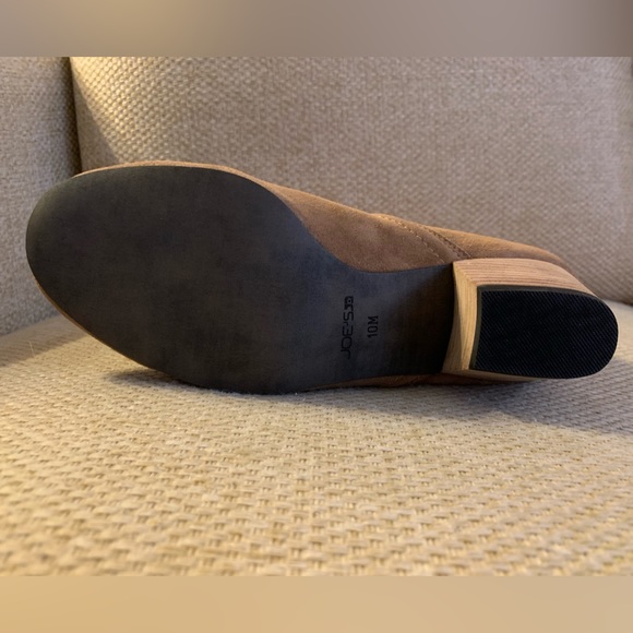 NWOT Joe’s Jeans Brown Suede Ankle Booties. Size 10. - Picture 5 of 6